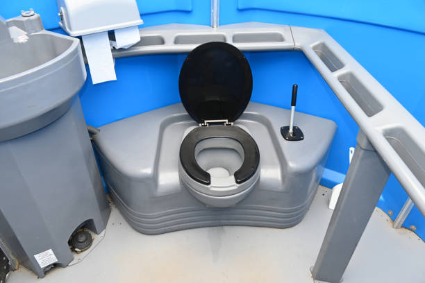 Best Luxury portable toilet rental  in Third Lake, IL
